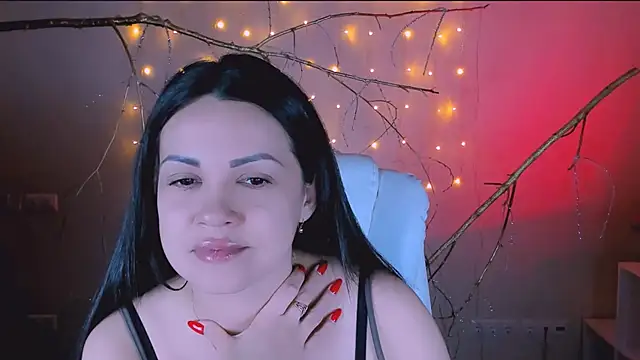 karolina robinson online show from February 6, 11:35 am