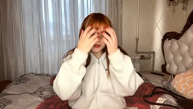 KatheyMichelfelder online show from February 24, 6:01 am