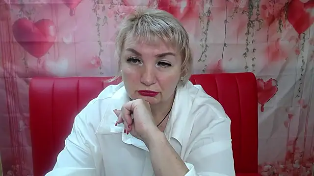 RenataDaster online show from February 8, 6:00 pm