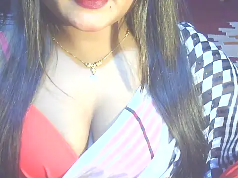 Nusrat Faria online show from February 14, 10:23 pm