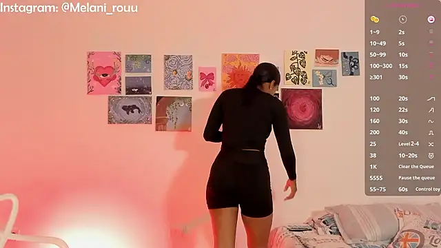 melrousses  online show from February 20, 6:31 pm