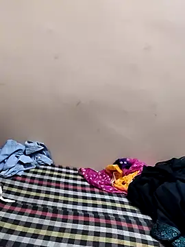 simran sharma01 online show from February 14, 1:46 pm