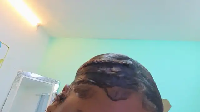 DanielaGil7 online show from February 24, 12:15 pm