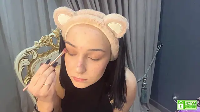 Sylynisem online show from February 18, 7:35 pm