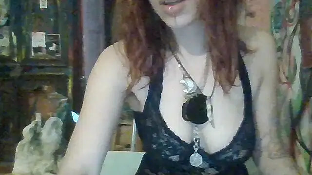 Sexyart00 online show from February 16, 1:44 pm