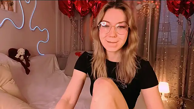 lusciousslily online show from February 27, 1:38 am