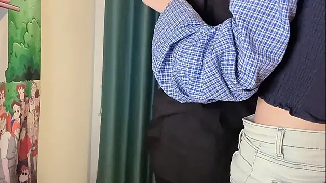 SM 0002 online show from February 13, 11:17 pm