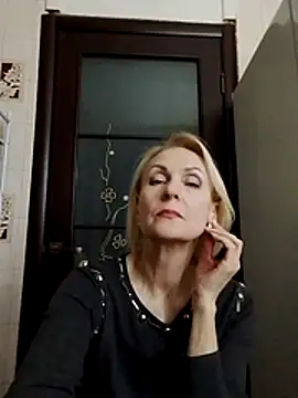 MichelleSolis online show from March 1, 7:24 pm