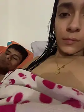 foxxy and lion online show from February 8, 11:29 pm