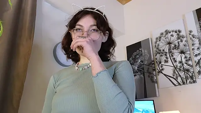 Stefani Rouds online show from February 21, 10:38 am