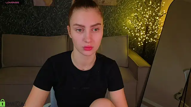 Rita Flux online show from February 20, 1:37 am