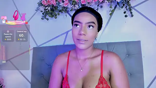 Khloe Rosee online show from February 4, 8:23 pm