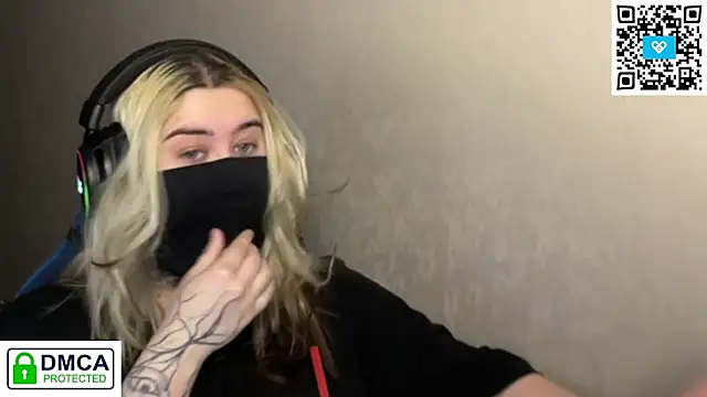 UnaXyling online show from February 28, 11:37 pm