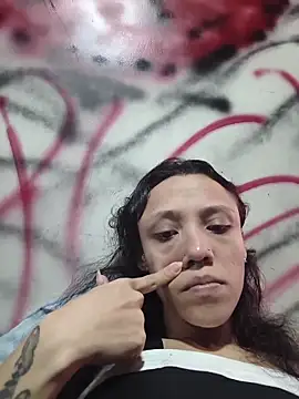 CharlotteKravizz online show from February 20, 7:26 pm