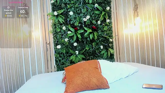  Nadiiaa online show from February 19, 12:48 pm