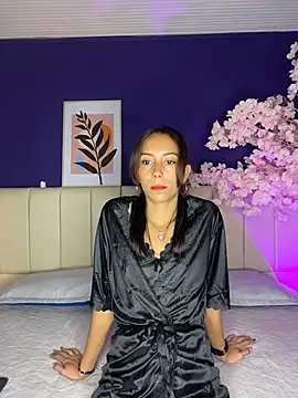 BonniePink  online show from February 6, 2:31 pm