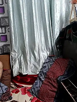 GangbangCouple online show from February 25, 7:23 pm