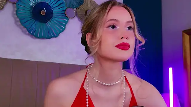 Beckie White online show from February 28, 9:25 pm