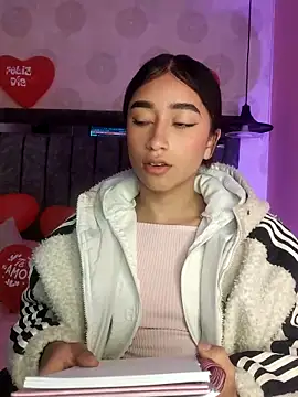 alahia pink online show from February 21, 4:13 am