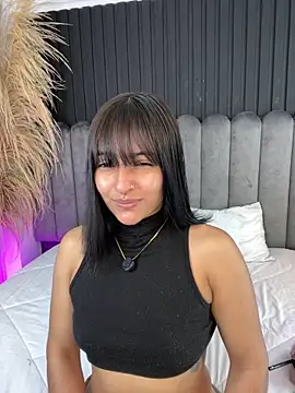 Nanda vixen  online show from February 28, 7:24 pm