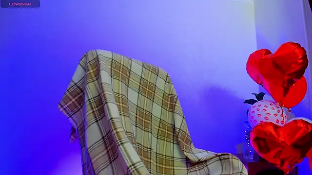 milanasky5 online show from February 21, 1:56 pm