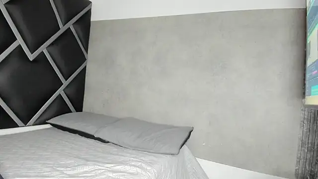 dulce 34 online show from March 2, 8:26 pm