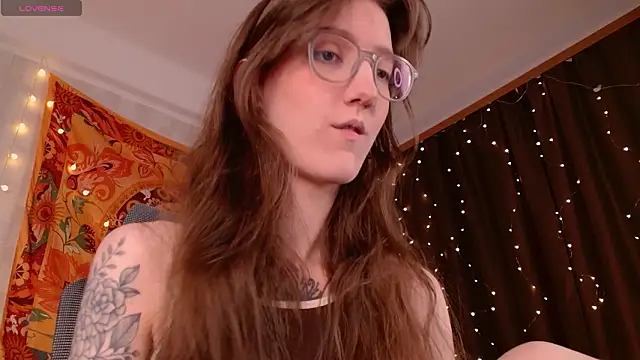 lolami  online show from February 13, 5:31 am