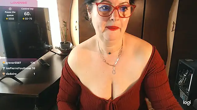 exiMIlf online show from February 24, 1:32 pm