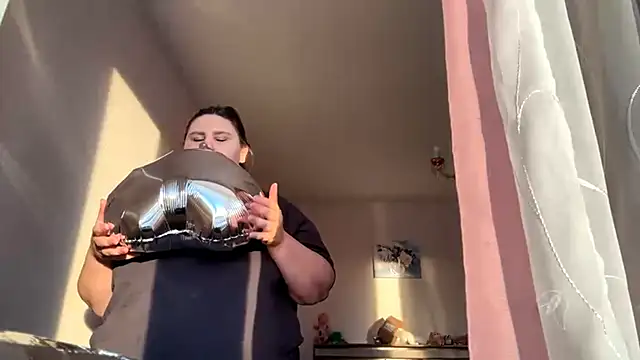 BadGirlBloom online show from February 23, 2:27 pm