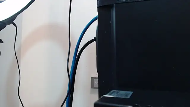 SinLickerr online show from March 2, 7:42 pm