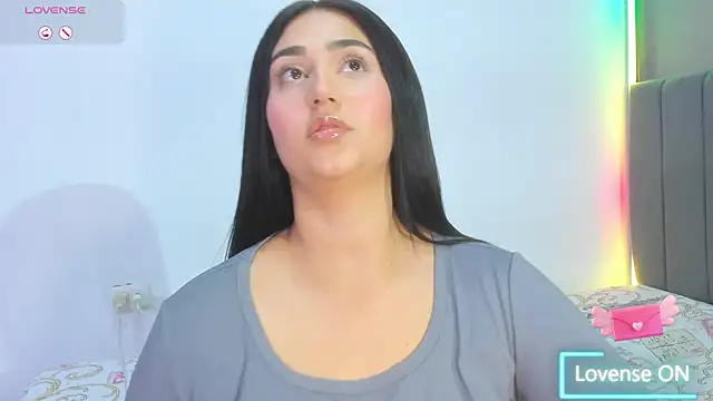 Curvy sweet online show from February 28, 3:06 am