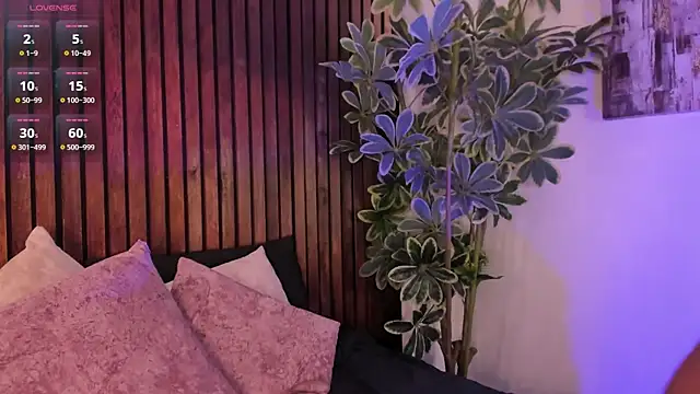  victoria lee online show from February 25, 12:58 pm