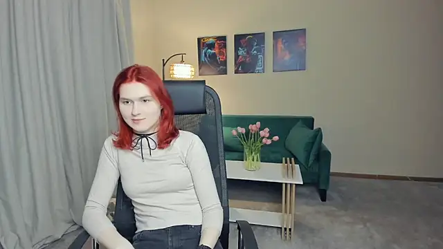 LinaMalech online show from February 14, 2:19 pm