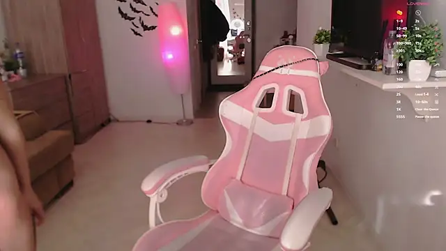 ShayL1sse online show from February 23, 11:20 am