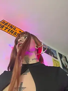 Mollyyp online show from February 21, 11:00 am