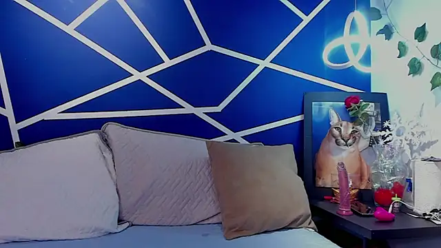 Cristalint online show from February 16, 5:35 pm