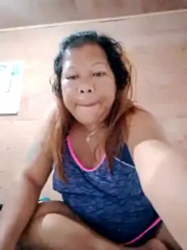 chubbysexy28 online show from February 24, 2:16 pm