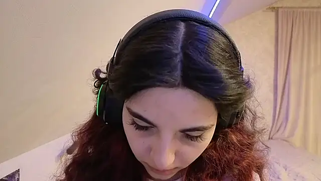 Blissmissataeses online show from February 19, 12:59 pm