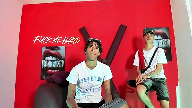 GREEN BOYS online show from February 27, 7:41 am