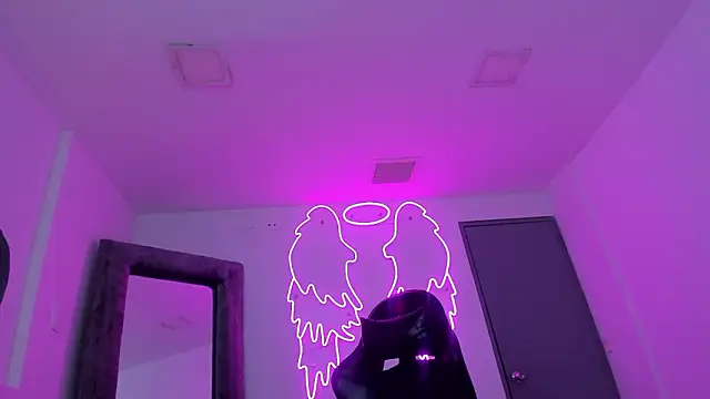 Evelin  thompsson online show from March 21, 3:55 am