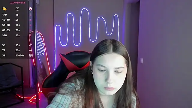 KatrineEvvans online show from March 1, 8:25 am