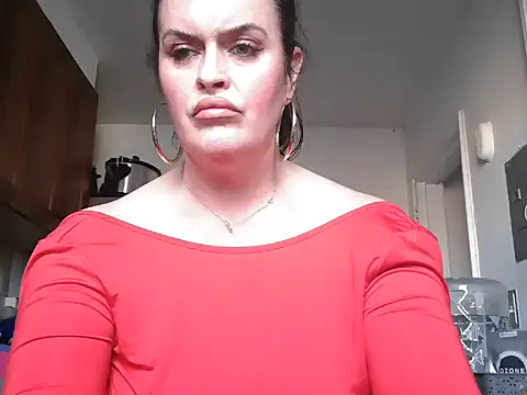 elishaxj69 online show from February 21, 9:15 pm