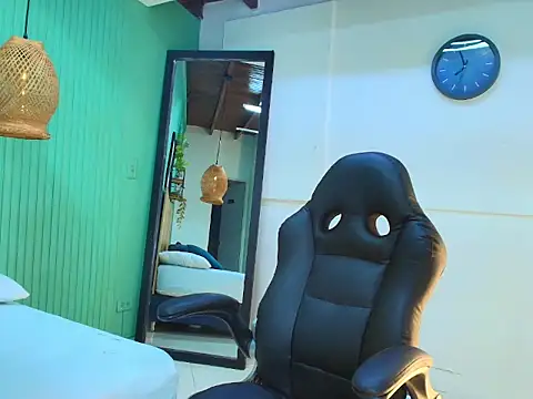 eva colen50 online show from February 27, 7:35 pm