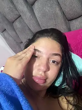 sophievaleryn12 online show from February 18, 9:03 pm