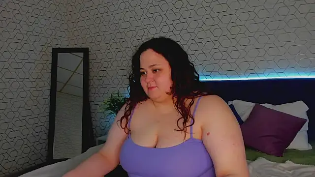 MoonlitAdele online show from March 31, 1:05 am