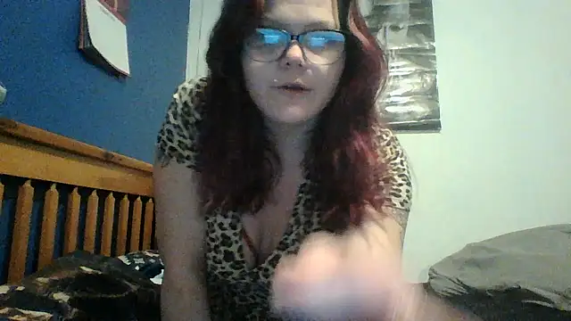 Sexymilf6992 online show from February 24, 1:49 am