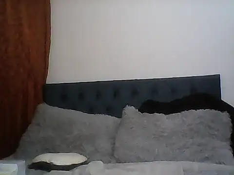 MiaHarper0 online show from February 23, 2:12 am