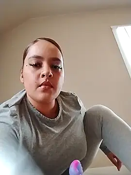 sweetandspicyyy online show from February 20, 3:35 pm