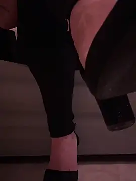 Dea Arida online show from February 21, 3:46 pm