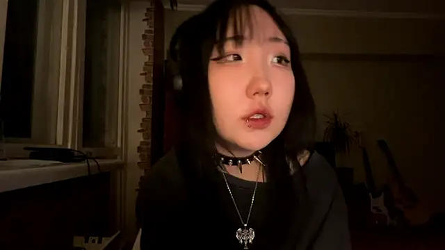 Yunananaa online show from February 23, 2:27 pm